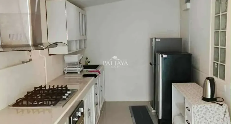 For rent そして for sale 5 ベッドルーム house in Bang Lamung, Chonburi