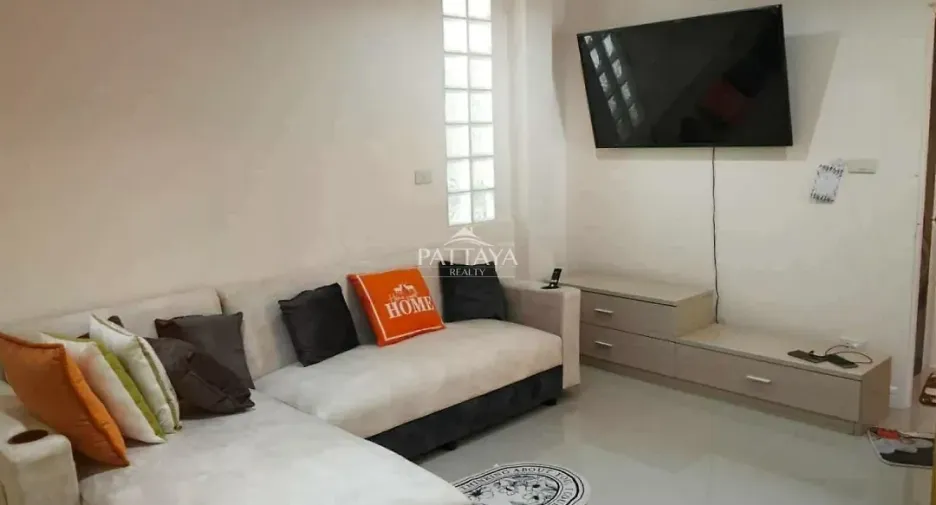 For rent そして for sale 5 ベッドルーム house in Bang Lamung, Chonburi