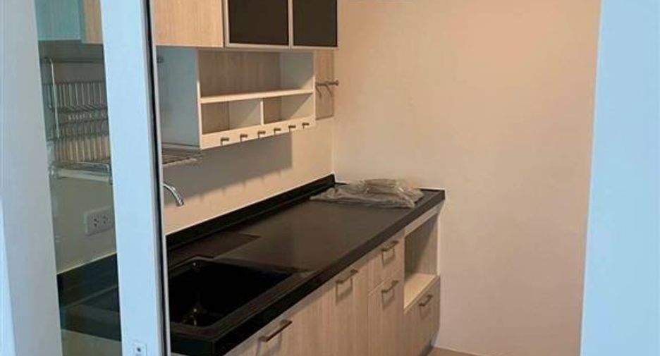 For rent and for sale 3 bedrooms house in Sai Mai, Bangkok