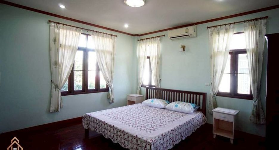 Haus zur Miete mit 4 Zimmer in San Sai, Chiang Mai