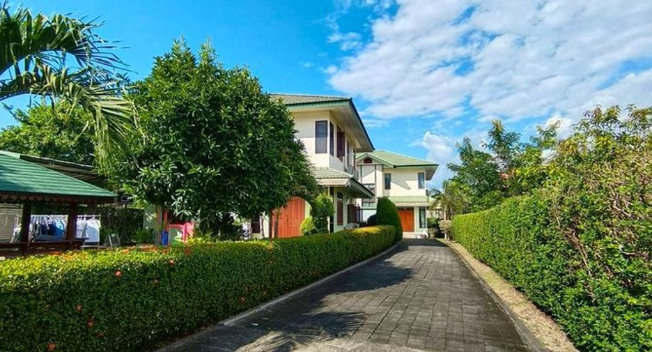 Haus zur Miete mit 4 Zimmer in San Sai, Chiang Mai