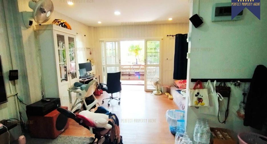 Casa en venta de 2 habitaciones en Nong Chok, Bangkok