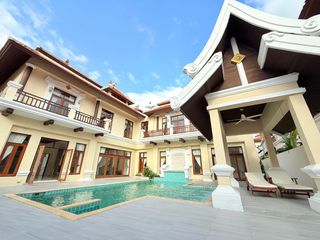 À vendre 4 chambres villa à Na Jomtien, Pattaya