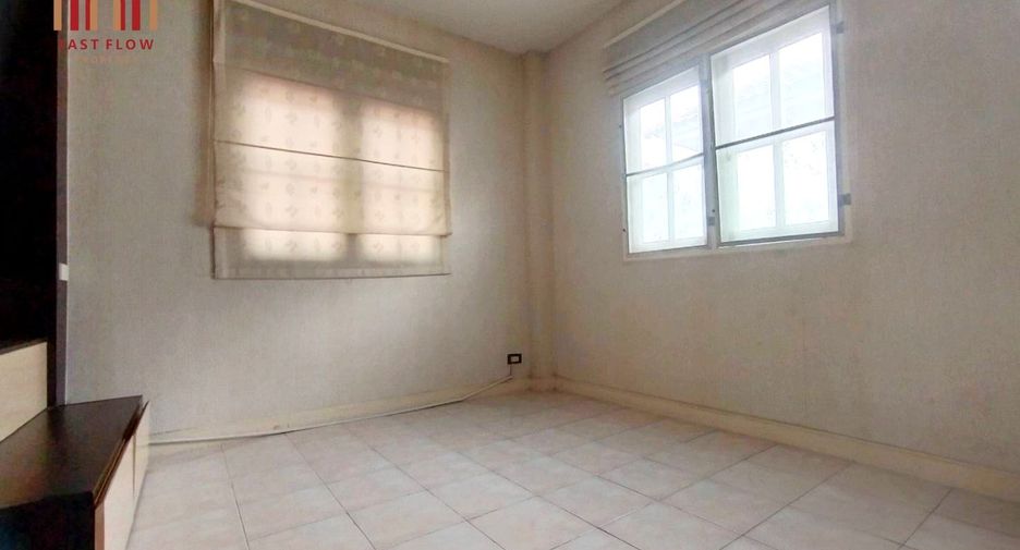 For sale 3 ベッドルーム house in Lam Luk Ka, Pathum Thani