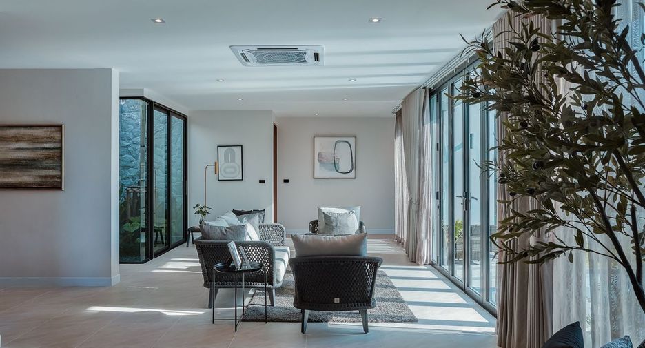 For sale 3 bedrooms villa in Bang Lamung, Chonburi