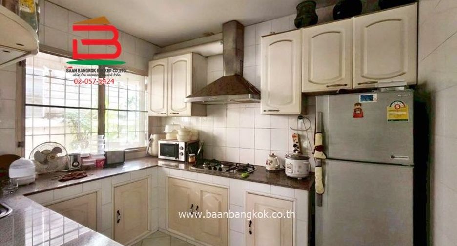 For sale 5 bedrooms house in Sai Mai, Bangkok