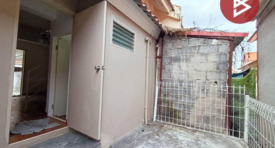 Продажа 2 спальни таунхаус в Thanyaburi, Патумтани