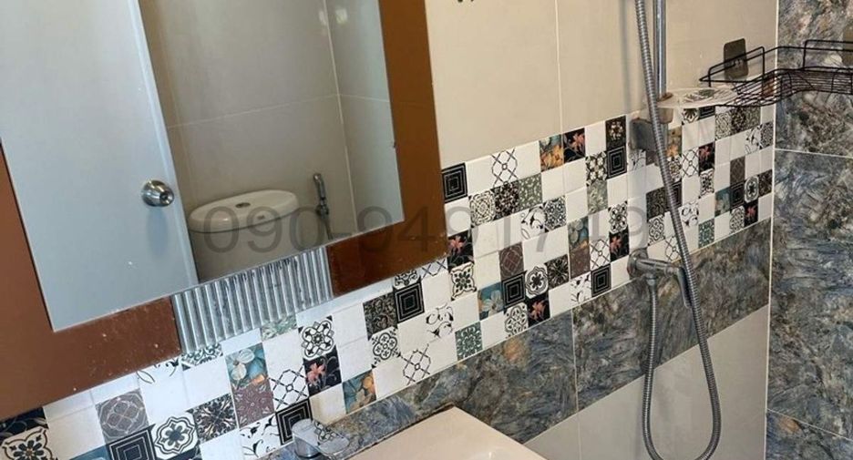 For rent 4 bedrooms townhouse in Bueng Kum, Bangkok