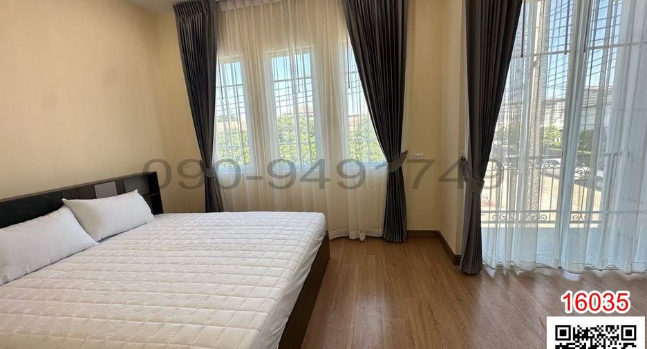 For rent 4 bedrooms townhouse in Bueng Kum, Bangkok
