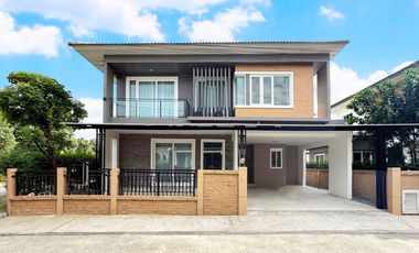 Casa en venta de 4 habitaciones en Prawet, Bangkok