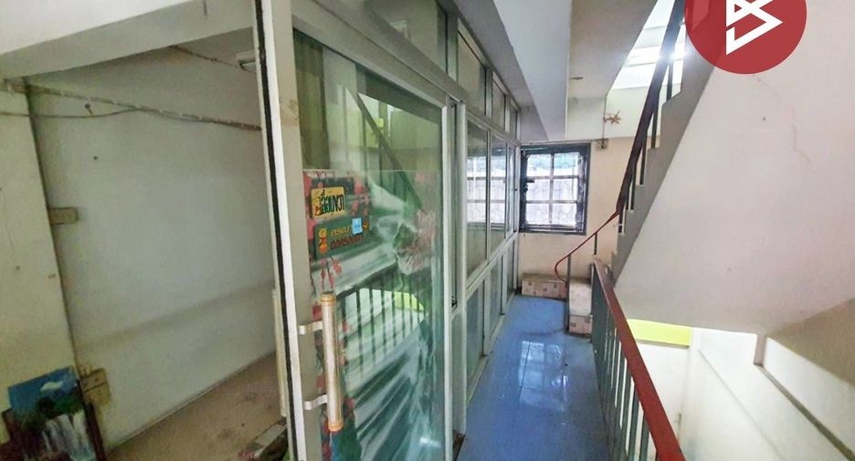 À vendre 3 chambres local commercial à Mueang Samut Sakhon, Samut Sakhon