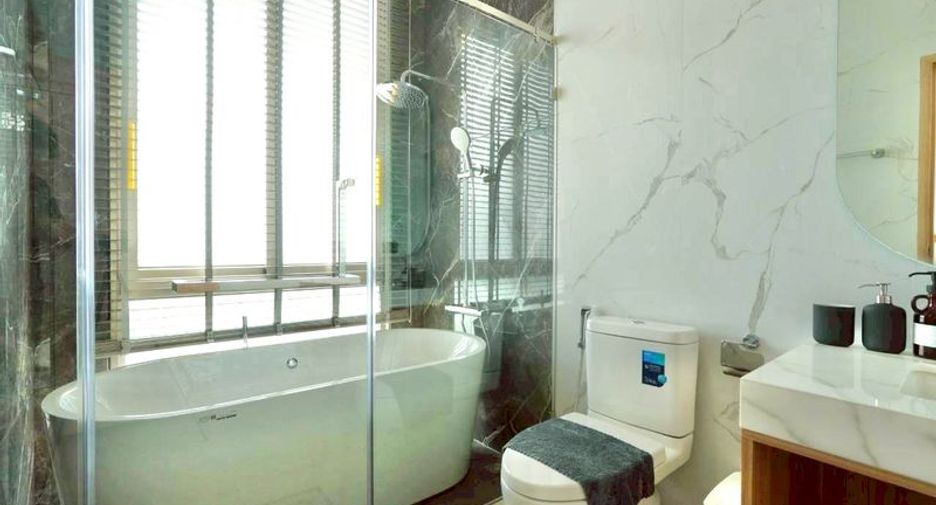 For sale 3 bedrooms villa in Bang Lamung, Chonburi