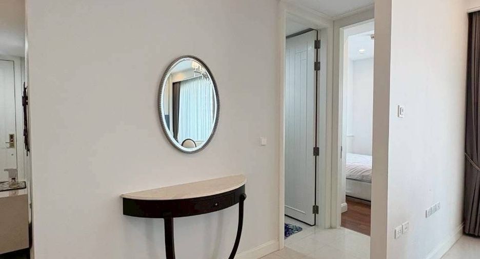 Wohnung zur Miete mit 2 Zimmer in Pathum Wan, Bangkok