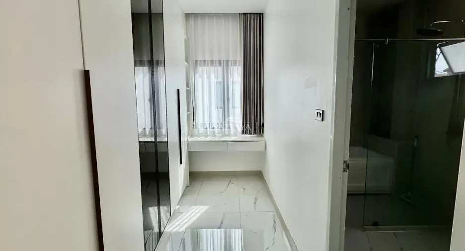 À louer 6 chambres maison à Bang Lamung, Chonburi
