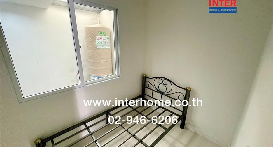 Casa adosada en venta de 4 habitaciones en Lam Luk Ka, Pathum Thani