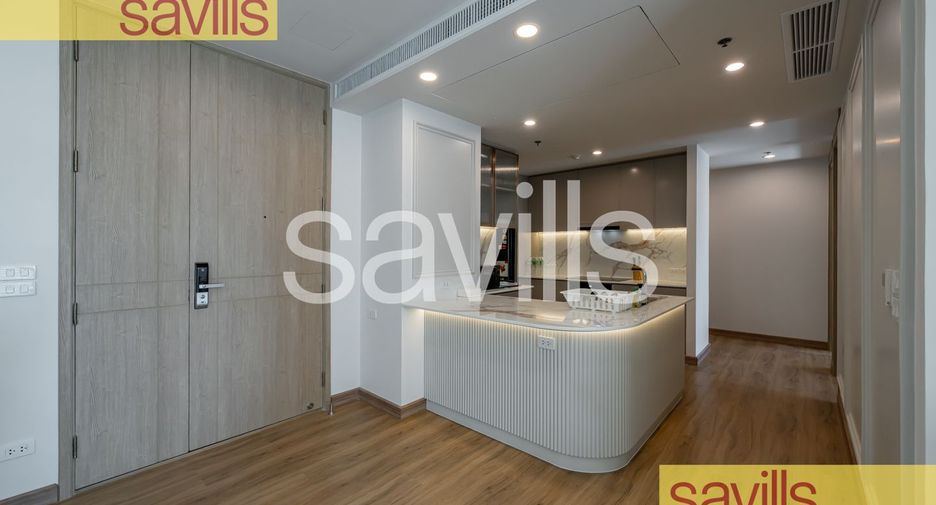 For rent 3 bedrooms condo in Sathon, Bangkok