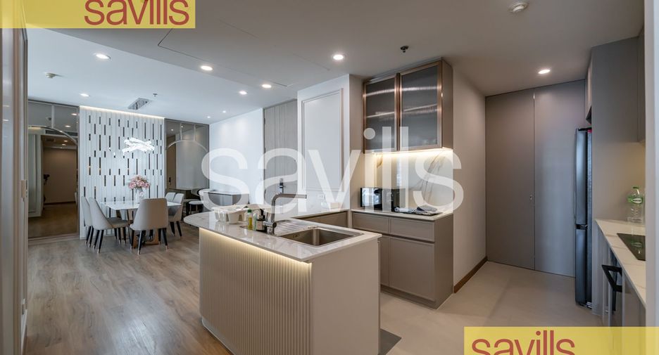 For rent 3 bedrooms condo in Sathon, Bangkok