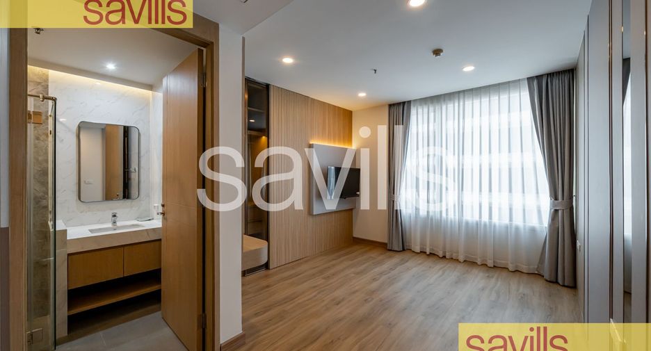 For rent 3 bedrooms condo in Sathon, Bangkok
