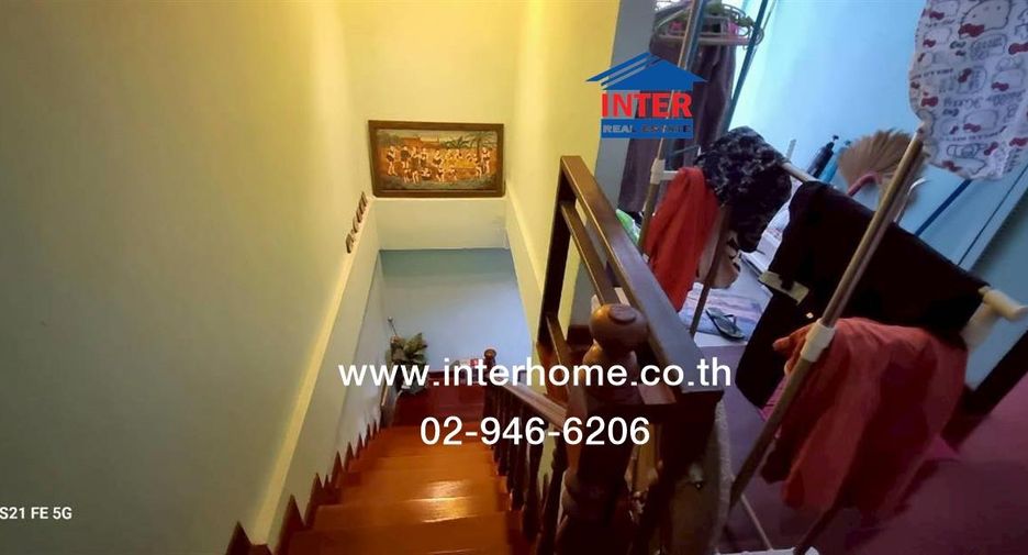 For sale 3 bedrooms townhouse in Chatuchak, Bangkok