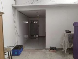 For rent 4 bedrooms townhouse in Yan Nawa, Bangkok