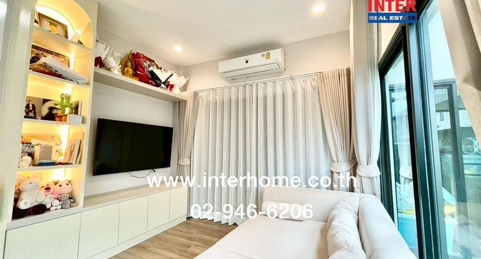 For sale 4 bedrooms house in Sai Mai, Bangkok