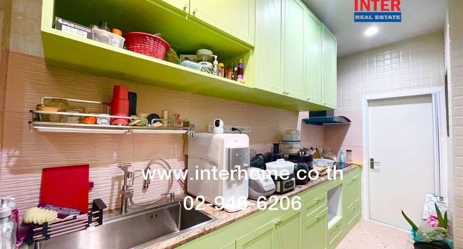 For sale 4 bedrooms house in Sai Mai, Bangkok