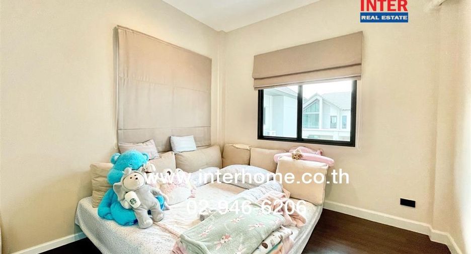 For sale 4 bedrooms house in Sai Mai, Bangkok