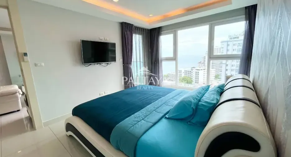 For sale 2 ベッドルーム condo in Bang Lamung, Chonburi
