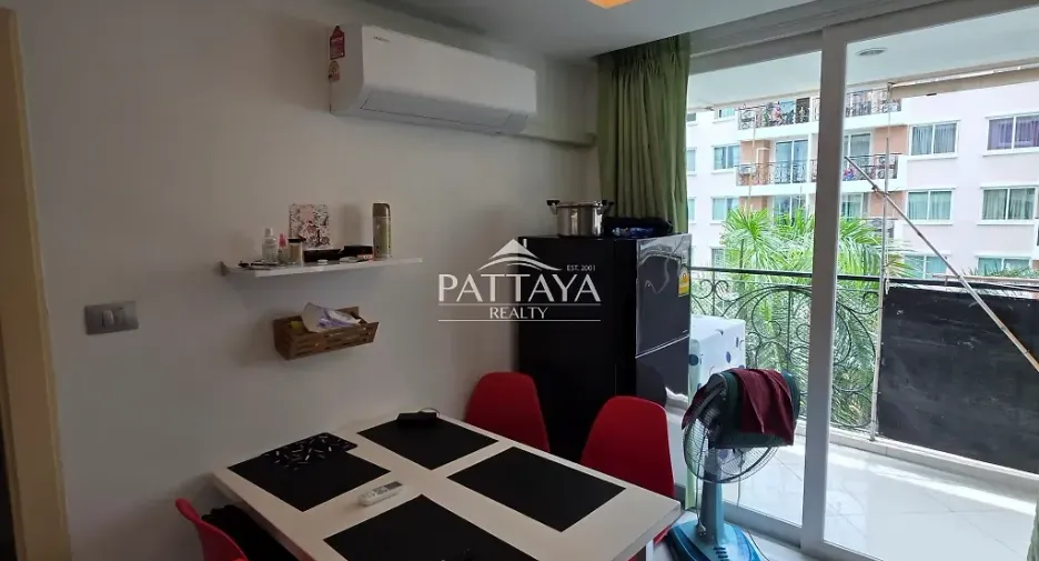 For sale 1 bed condo in Bang Lamung, Chonburi