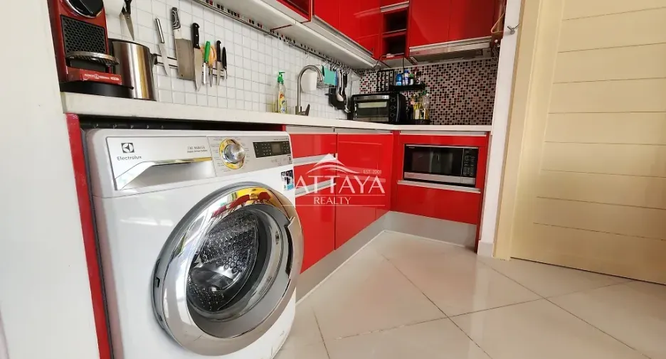 For sale 1 bed condo in Bang Lamung, Chonburi