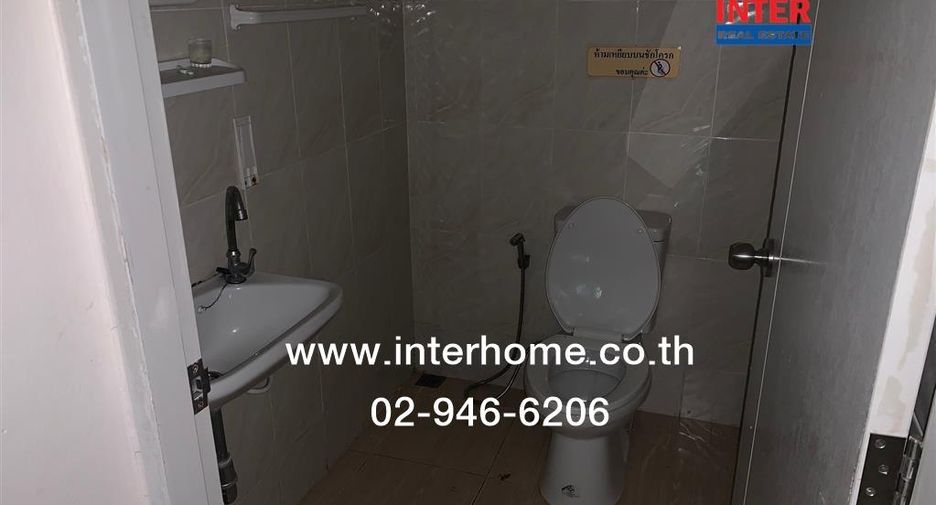 For sale 21 bedrooms retail Space in Bang Kapi, Bangkok