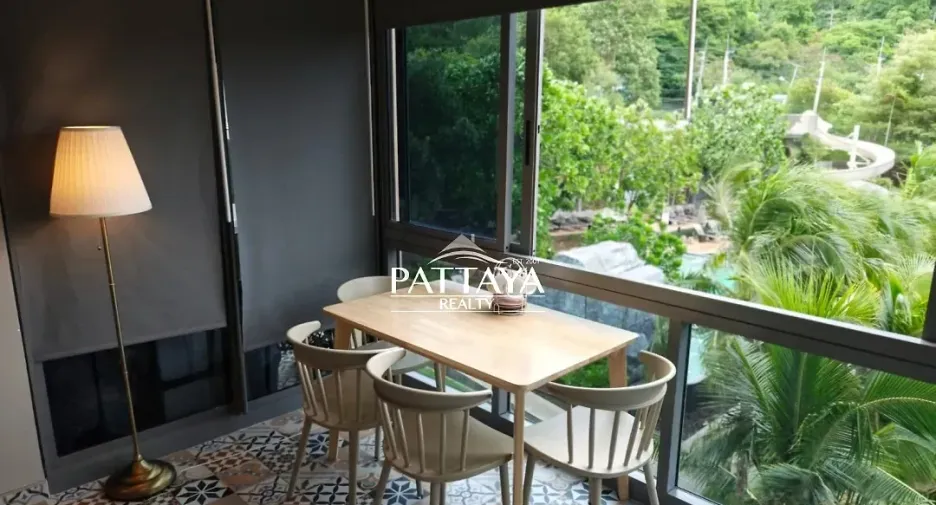For sale 2 bedrooms condo in Bang Lamung, Chonburi