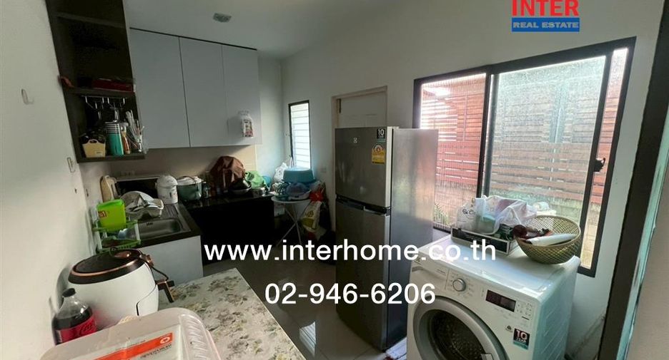 For sale 3 bedrooms house in Bang Na, Bangkok