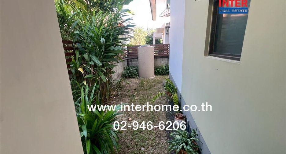 For sale 3 bedrooms house in Bang Na, Bangkok