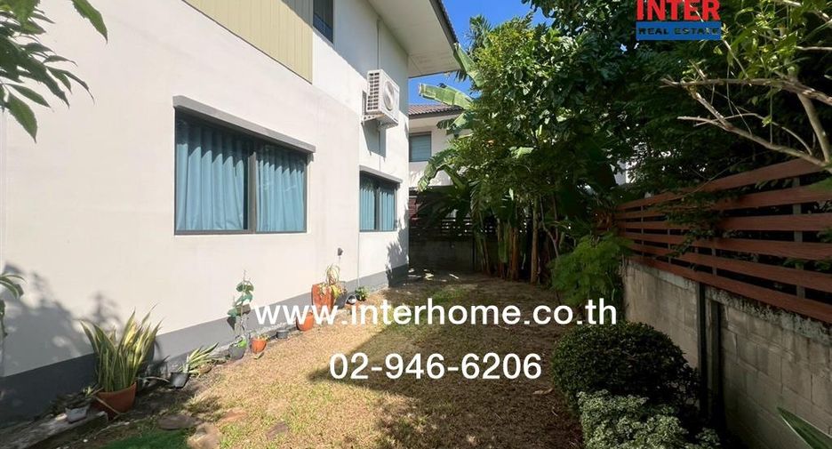 For sale 3 bedrooms house in Bang Na, Bangkok