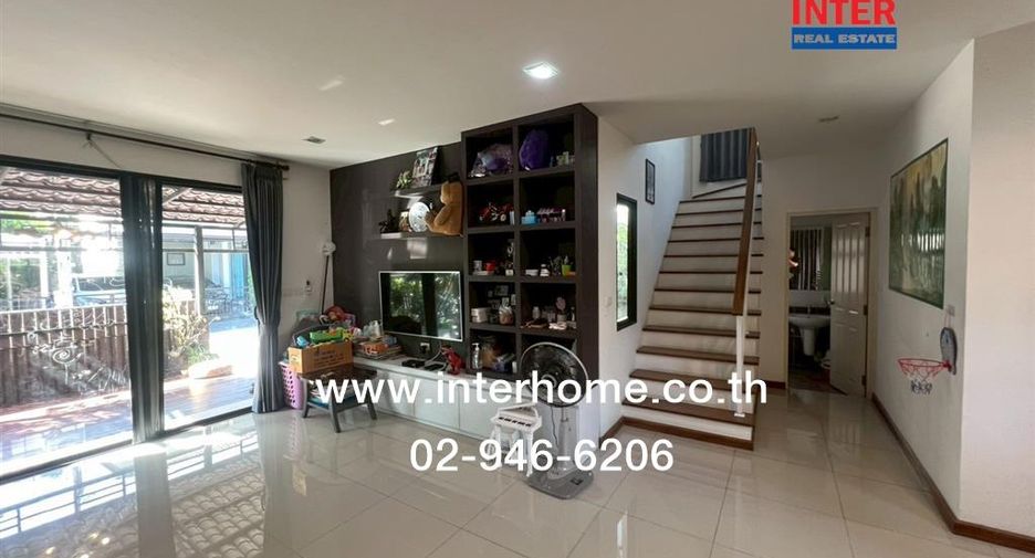 For sale 3 bedrooms house in Bang Na, Bangkok