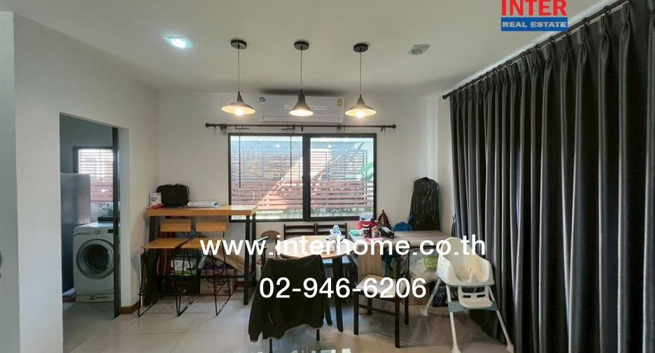For sale 3 bedrooms house in Bang Na, Bangkok
