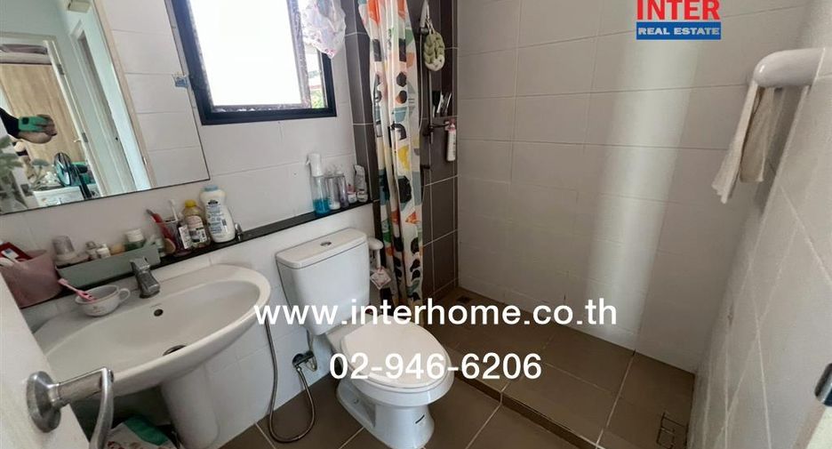 For sale 3 bedrooms house in Bang Na, Bangkok