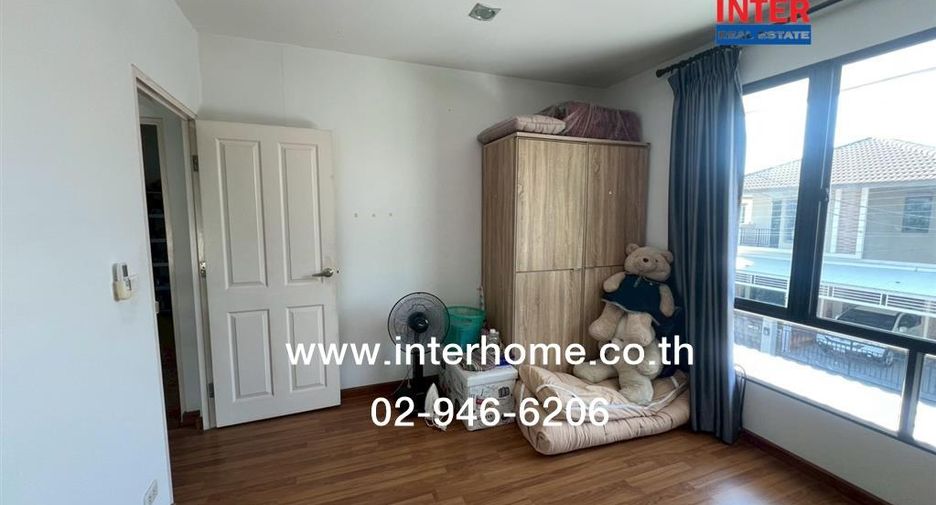 For sale 3 bedrooms house in Bang Na, Bangkok