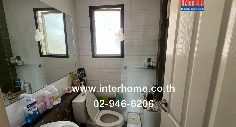For sale 3 bedrooms house in Bang Na, Bangkok