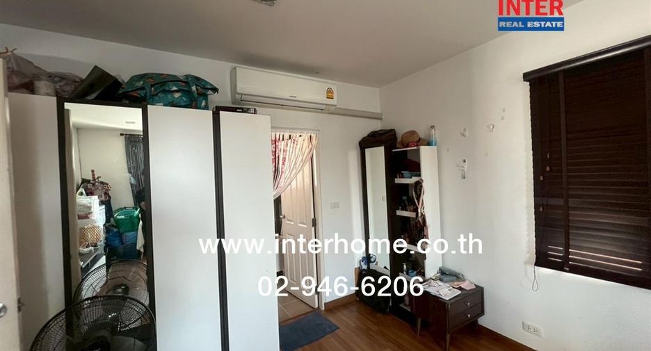 For sale 3 bedrooms house in Bang Na, Bangkok