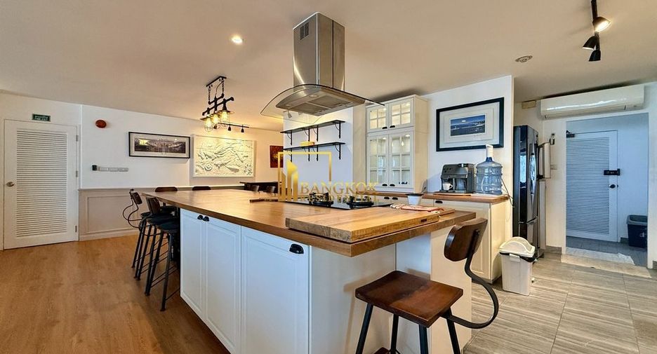 For rent 3 ベッドルーム condo in Watthana, Bangkok