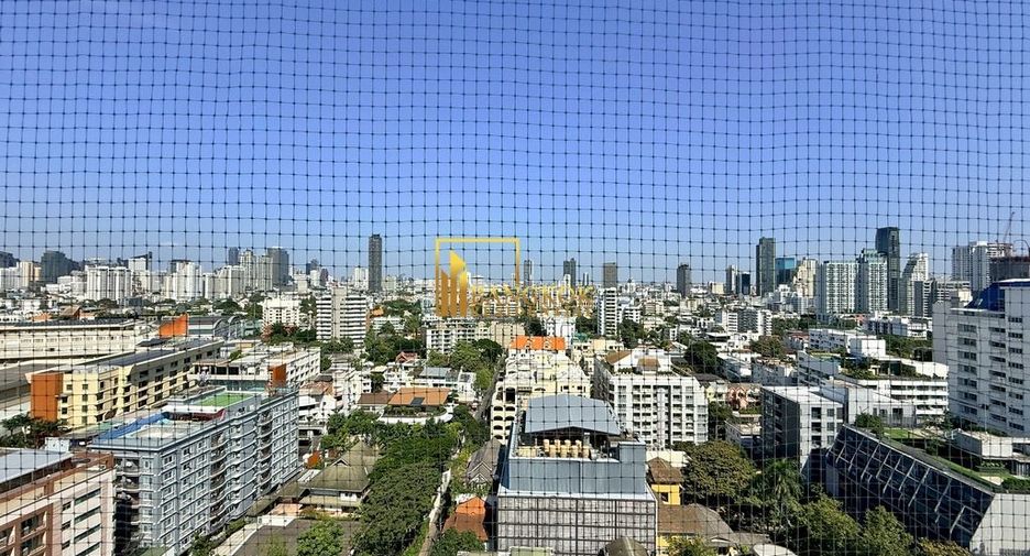For rent 3 ベッドルーム condo in Watthana, Bangkok