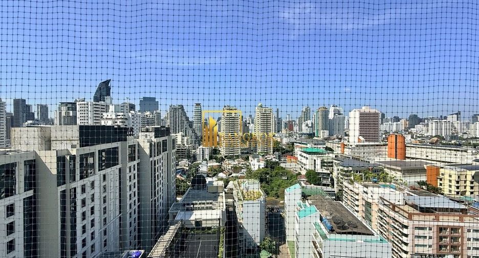 For rent 3 ベッドルーム condo in Watthana, Bangkok