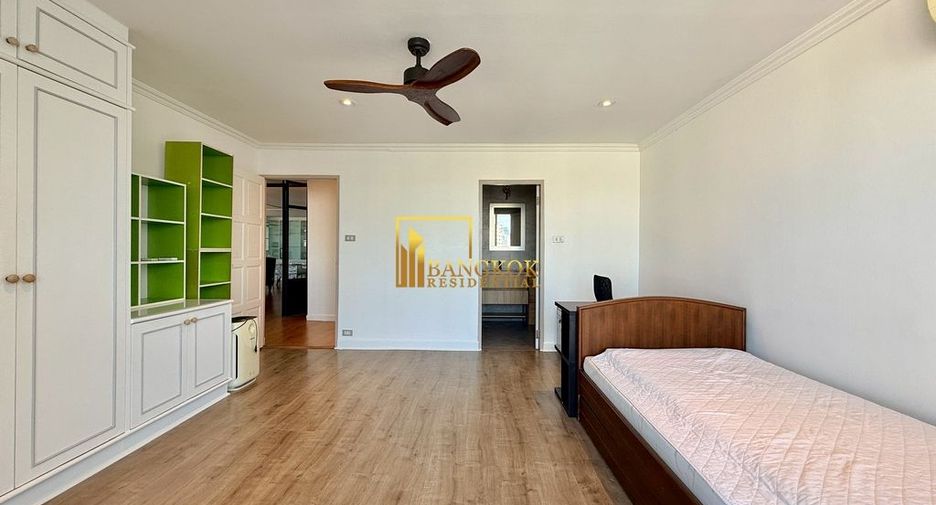 For rent 3 ベッドルーム condo in Watthana, Bangkok