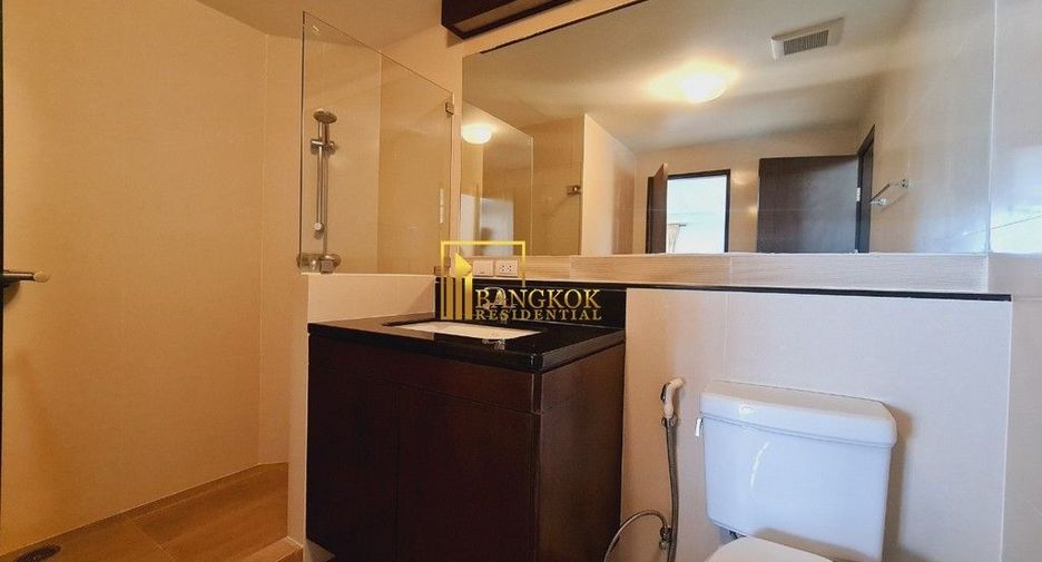 Apartment zur Miete mit 2 Zimmer in Khlong Toei, Bangkok
