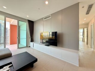 For rent 3 ベッドルーム condo in Khlong Toei, Bangkok