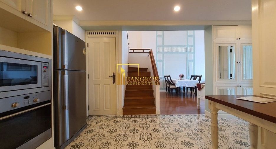 Wohnung zur Miete mit 2 Zimmer in Pathum Wan, Bangkok