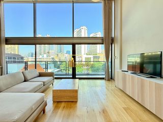 For rent 3 bedrooms apartment in Pathum Wan, Bangkok