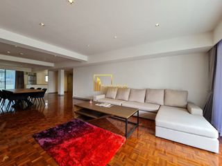 For rent 3 bedrooms apartment in Watthana, Bangkok